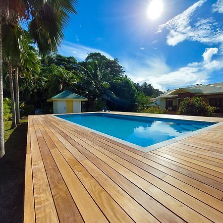 Jms Ventures Guesthouse - Private Pool La Digue Exterior photo